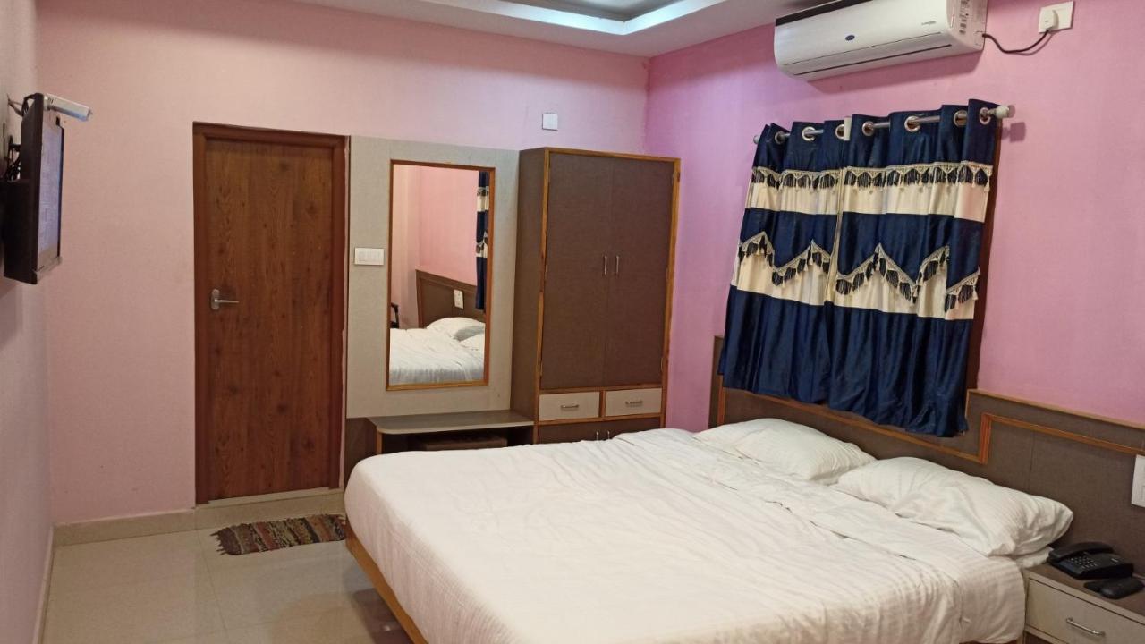 فندق Aarthi Residency كارايكودي المظهر الخارجي الصورة