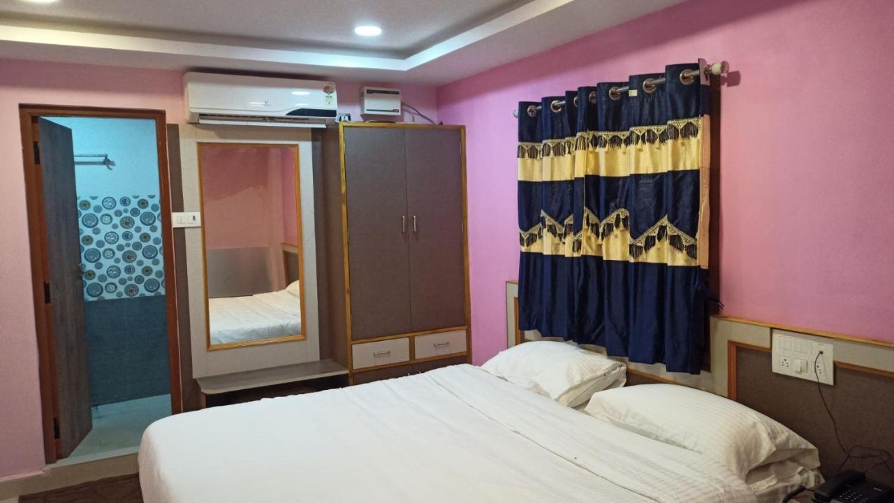 فندق Aarthi Residency كارايكودي المظهر الخارجي الصورة